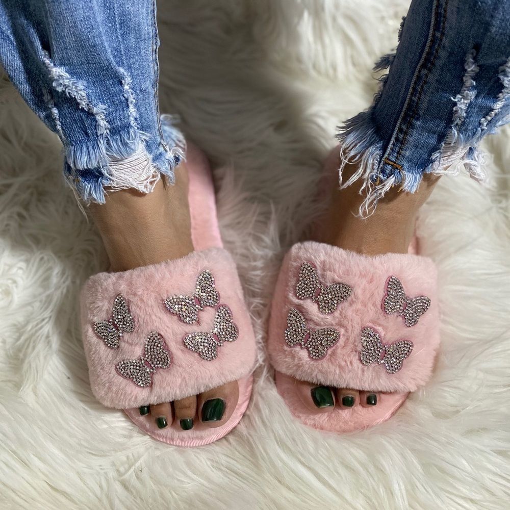 Blush Faux Fur Butterfly Slippers - Picture 6 of 7